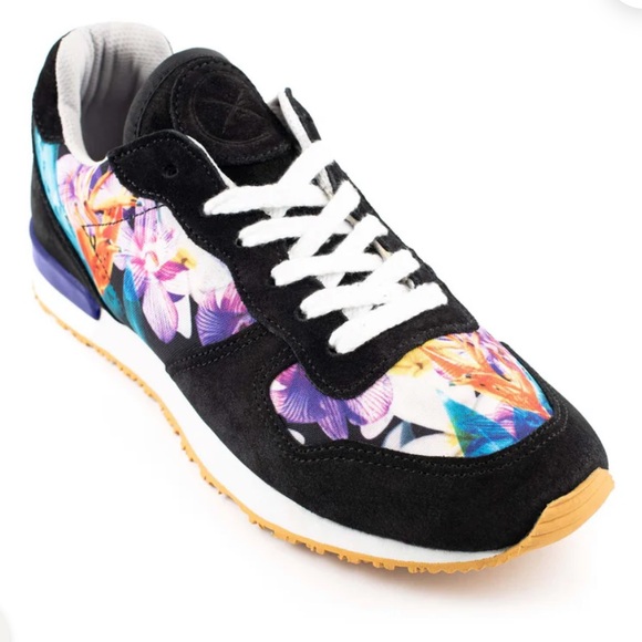 Inkas Calladium Floral Print Sneakers - Picture 2 of 14